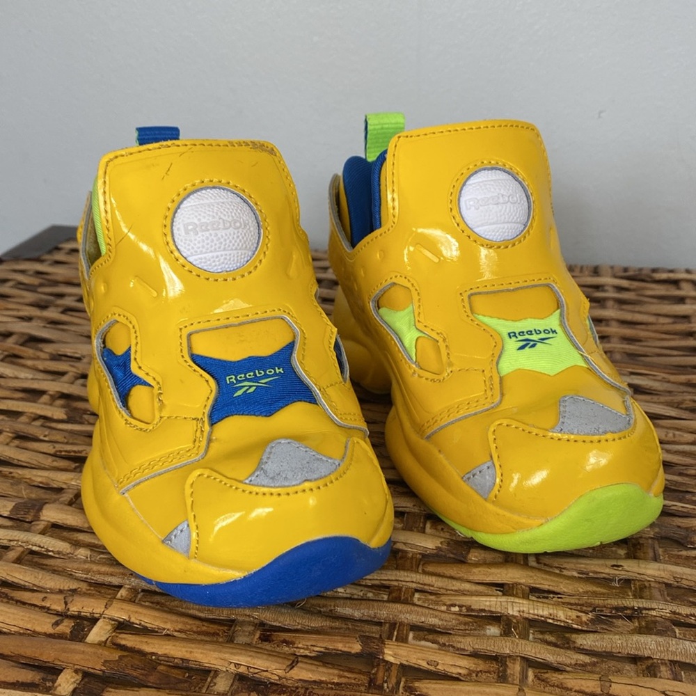 Reebok Versa Pump Fury Minion toddler slip-on shoes - Picture 5 of 11